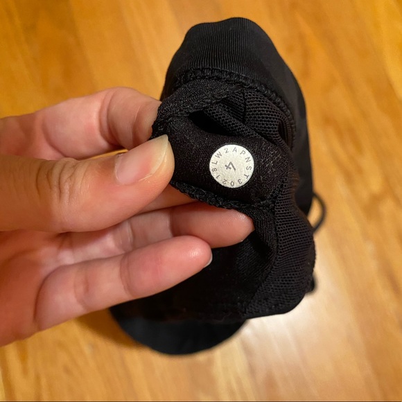 Lululemon Free to be Serene sz 4 - Sequoia Camo Print Deep Coal Black - Picture 5 of 5